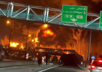 Τέσσερις νεκροί από τα νυχτερινά πλήγματα του Ισραήλ σε ενεργειακές εγκαταστάσεις του Ιράν στην Τεχεράνη