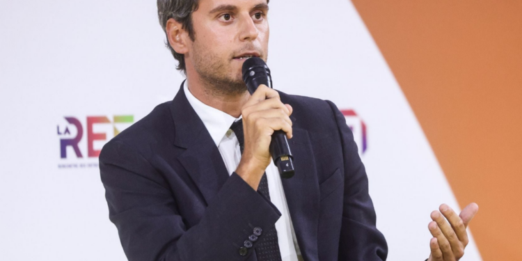 Γκαμπριέλ Ατάλ: Ο πρώην πρωθυπουργός της Γαλλίας παντρεύτηκε τον αγαπημένο του – Ήταν υπουργός του