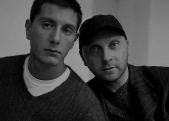 Ο Gabbana αποχώρησε από τη Dolce & Gabbana μετά από 40 χρόνια.