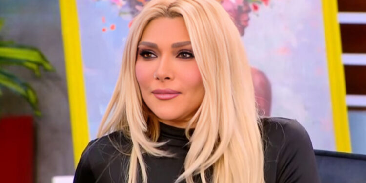 Αγγελική Ηλιάδη για Μπάμπη Λαζαρίδη: Μια φορά που τόλμησα να ζητήσω τα χρήματά μου, ήμουν 5,5 μηνών έγκυος και βρέθηκα στο πάτωμα από μπουνιές και κλωτσιές