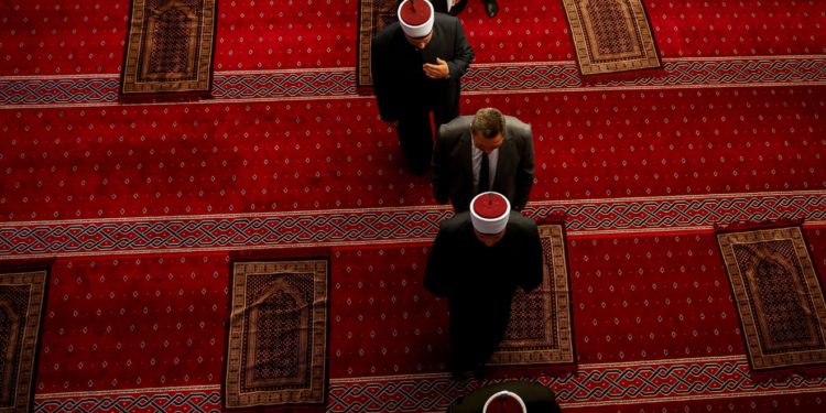 Τουρκία: Το επικίνδυνο σχέδιο ελέγχου σε Ελλάδα και Ευρώπη – Η Diyanet εκπαιδεύει «τοπικούς ιμάμηδες»