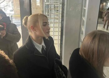 Δίκη Τούνη για revenge porn: Ενοχή των κατηγορουμένων πρότεινε η εισαγγελέας