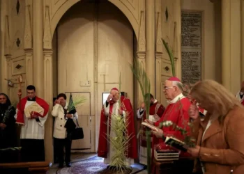 Ο Ναός της Αναστάσεως στην Ιερουσαλήμ άνοιξε τις πύλες του για πρώτη φορά μετά από 40 ημέρες