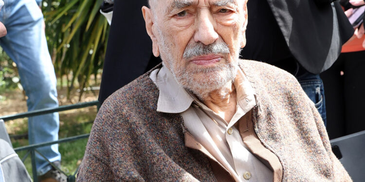 Δημήτρης Καλλιβωκάς: «Ψάχνω τρόπο να φύγω από τη ζωή»