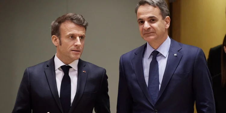 Στην Αθήνα σήμερα ο Εμανουέλ Μακρόν – Ο ρόλος της Ελλάδας στην κρίση στη Μέση Ανατολή και η αποθέωση Τραμπ στη χώρα μας