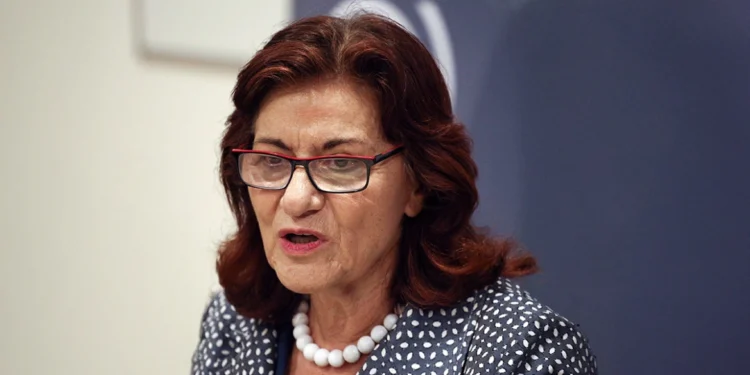 Πέθανε αιφνιδίως ο γιος της Θεανώς Φωτίου σε ηλικία 48 ετών