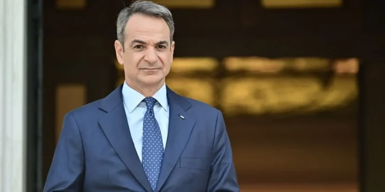 Νέα μέτρα στήριξης ανακοίνωσε η κυβέρνηση με ενοίκια, καύσιμα και επίδομα στους χαμηλοσυνταξιούχους – «Το πλεόνασμα προέκυψε από συνετή οικονομική πολιτική»