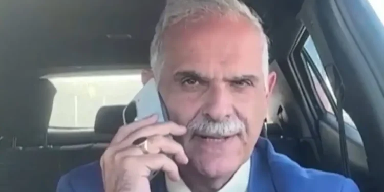 Εξάρχεια: Άγρια επίθεση στον γιο του γνωστού ποινικολόγου Νίκου Ρουσσόπουλου – Τον χτύπησαν με σιδηρογροθιά στο κεφάλι