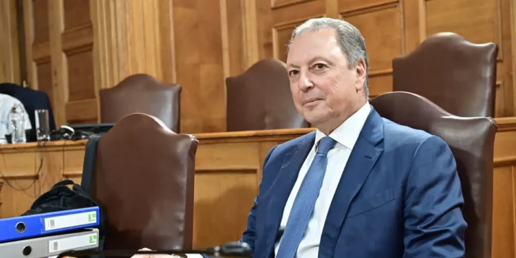 ΟΠΕΚΕΠΕ: Λιβανός, Καραμανλής, Αραμπατζή ανάμεσα στους 13 βουλευτές που περιέχονται στη νέα δικογραφία – Όλα τα ονόματα