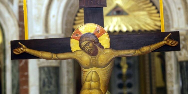 Μεγάλη Πέμπτη: «Σήμερον κρεμάται επί ξύλου» – Έθιμα, παραδόσεις και συμβολισμοί της σημερινής ημέρας