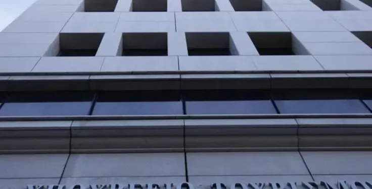 Υπουργείο Τουρισμού: Νεκρή γυναίκα, έπεσε από τον 2ο όροφο