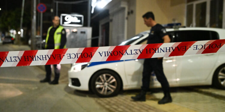 Τραγωδία στην Καβάλα: Αστυνομικός αυτοπυροβολήθηκε μέσα στο Αστυνομικό Τμήμα