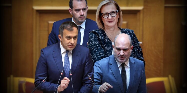 Ανασχηματισμός: Κώτσηρας στο Μεταφορών, Μαρκόπουλος στο Οικονομικών, Χατζηβασιλείου στο ΥΠΕΞ – Ορκωμοσία την Παρασκευή