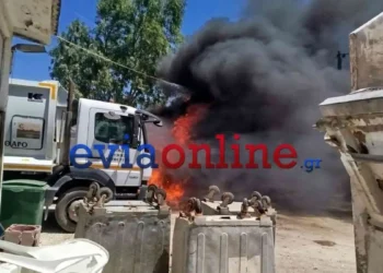 Εύβοια: Απορριμματοφόρο τυλίχτηκε στις φλόγες δίπλα από σούπερ μάρκετ στο Αλιβέρι