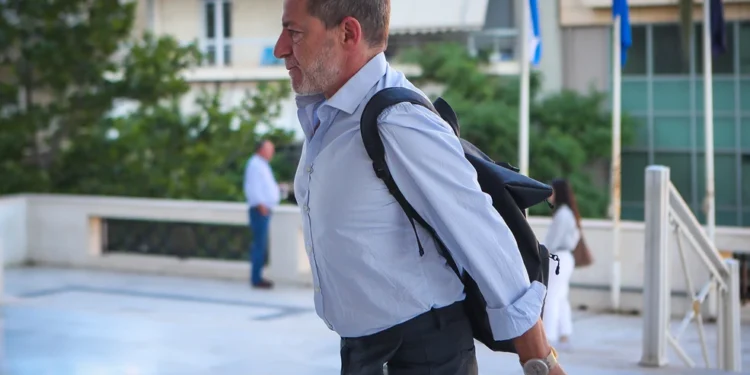 Αντιμέτωπος με μεγαλύτερη ποινή ο Δημήτρης Λιγνάδης για τρεις βιασμούς ανηλίκων, δεκτή η εισαγγελική έφεση