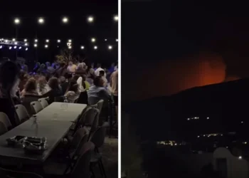Φωτιά στην Πάρο: Χόρευαν σε πανηγύρι βλέποντας τις φλόγες να πλησιάζουν – Δείτε βίντεο