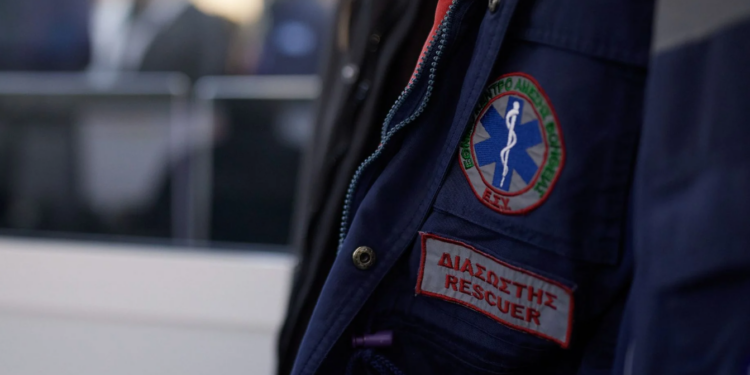 Λαμία: 17χρονος κατέρρευσε και πέθανε μπροστά στους φίλους του