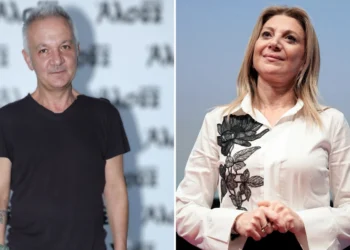 Χρήστος Θηβαίος κατά Καρυστιανού: Προσπαθεί επικοινωνιακά να καπηλευτεί συναυλία μου στη Λάρισα, αρνούμαστε να είμαστε μέρος κομματικών συμφερόντων