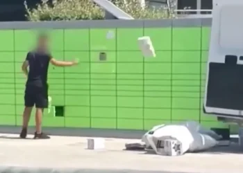 Box Now: Μεταφορέας πετάει και κλωτσάει δέματα – Η απάντηση της εταιρίας
