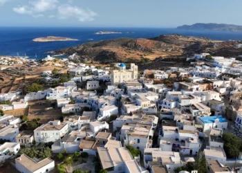 Θάνατος 17χρονου από ηλεκτροπληξία στην Κίμωλο: «Δεν υπήρχε ρελέ ασφαλείας» λέει η μητέρα του