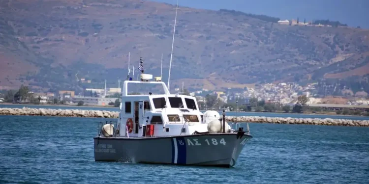 Σύμη: Ανασύρθηκε σορός άνδρα – Εξετάζεται αν είναι ο 8ος Γερμανός που αγνοούνταν μετά την παράσυρσή ιστιοφόρου