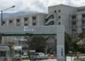 Πάτρα: Παιδί 2,5 χρόνων έπεσε από μπαλκόνι – Δέντρο του έσωσε τη ζωή