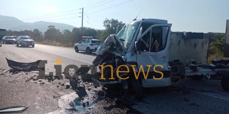 Τροχαίο στις Σέρρες: «Ξαφνικά μου ήρθε το αυτοκίνητο, προσπάθησα να φύγω αριστερά» λέει ο οδηγός του φορτηγού