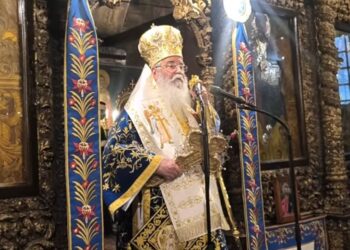 Μητροπολίτης Κοζάνης: «Είσαι σαν κορίτσι, μη σε ξαναδώ έτσι» είπε σε 11χρονο επειδή είχε κοτσίδα