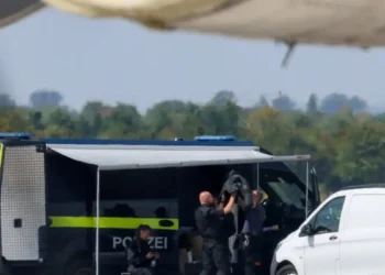 Η νύχτα της 4ης Αυγούστου στη Λειψία και η νέα σύγκρουση Γερμανίας – Ρωσίας: Το drone με τα εκρηκτικά έμεινε 4 ώρες στο αεροδρόμιο πριν εντοπιστεί