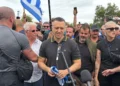Σάλος με την αποδοχή δωρεάς του Ηλία Κασιδιάρη σε Σύλλογο Γονέων δημοτικού σχολείου στα Μέγαρα
