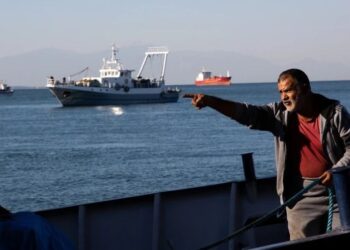Για πρώτη φορά, το Αιγαίο χωρίς Έλληνες αλιείς: 12.000 σκάφη καθηλωμένα, «δεν βγαίνουμε οικονομικά»