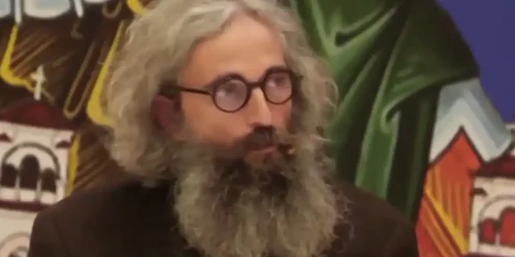 Άρης Σερβετάλης: «Αν εμφανιστεί ο Χριστός θα του πω να με πάρει στο Βασίλειο του Θεού»