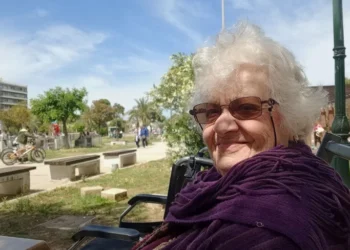 «Ποτέ κανένας άνθρωπος να μη ζήσει πόλεμο»: Η γυναίκα που θυμάται λεπτό προς λεπτό την 28η Οκτωβρίου 1940