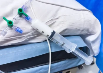 Η προποφόλη είναι το απόλυτο αναισθητικό που μπορεί να αποτελέσει «παγίδα θανάτου» στα χέρια μη ειδικού γιατρού