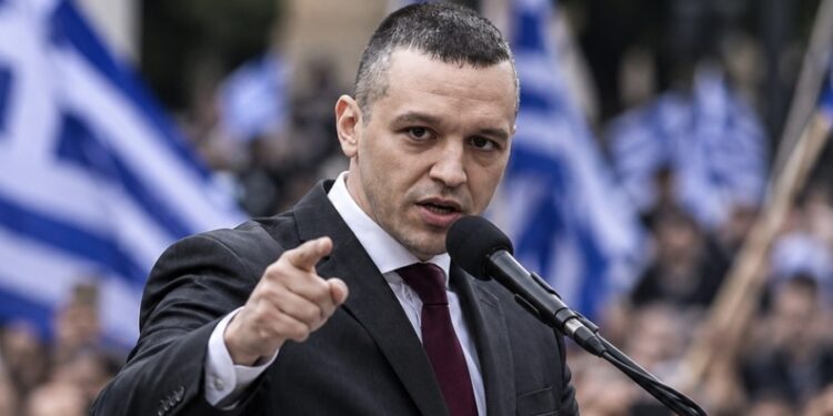 Καταπέλτης ο Κασιδιάρης σε λαοθάλασσα στη Θεσσαλονίκη: Χιλιάδες Έλληνες νίκησαν κράτος και παρακράτος – Είμαστε η ανερχόμενη δύναμη