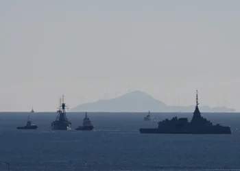 Με 32 πυραύλους και διπλή αντιαεροπορική «ασπίδα» έρχεται στην Ελλάδα η υπερσύγχρονη φρεγάτα «Νέαρχος»