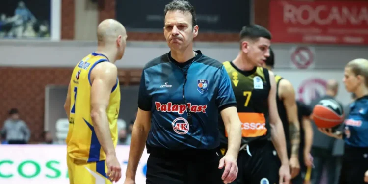 Basketgate: Δεν έπεισε ο Παπαπέτρου και προφυλακίστηκε – Τα μετρητά στο σπίτι που δεν δικαιολογούνται και το προσωνύμιο «γραμμάριος»